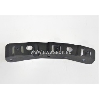 Кронштейн переднего бампера боковой левый Mazda KD4550163