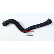 Патрубок системы охлаждения LFB715186C Mazda