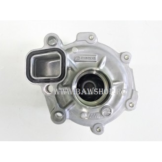 Насос водяной Mazda PE0115010C