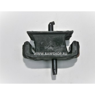 Опора ДВС UR5839040B Mazda