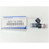 Форсунка топливная Mazda ZZJ113250A